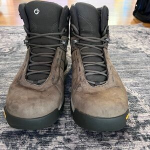 Oboz Brown High-Top Hiking Boots with Durable Rubber Sole